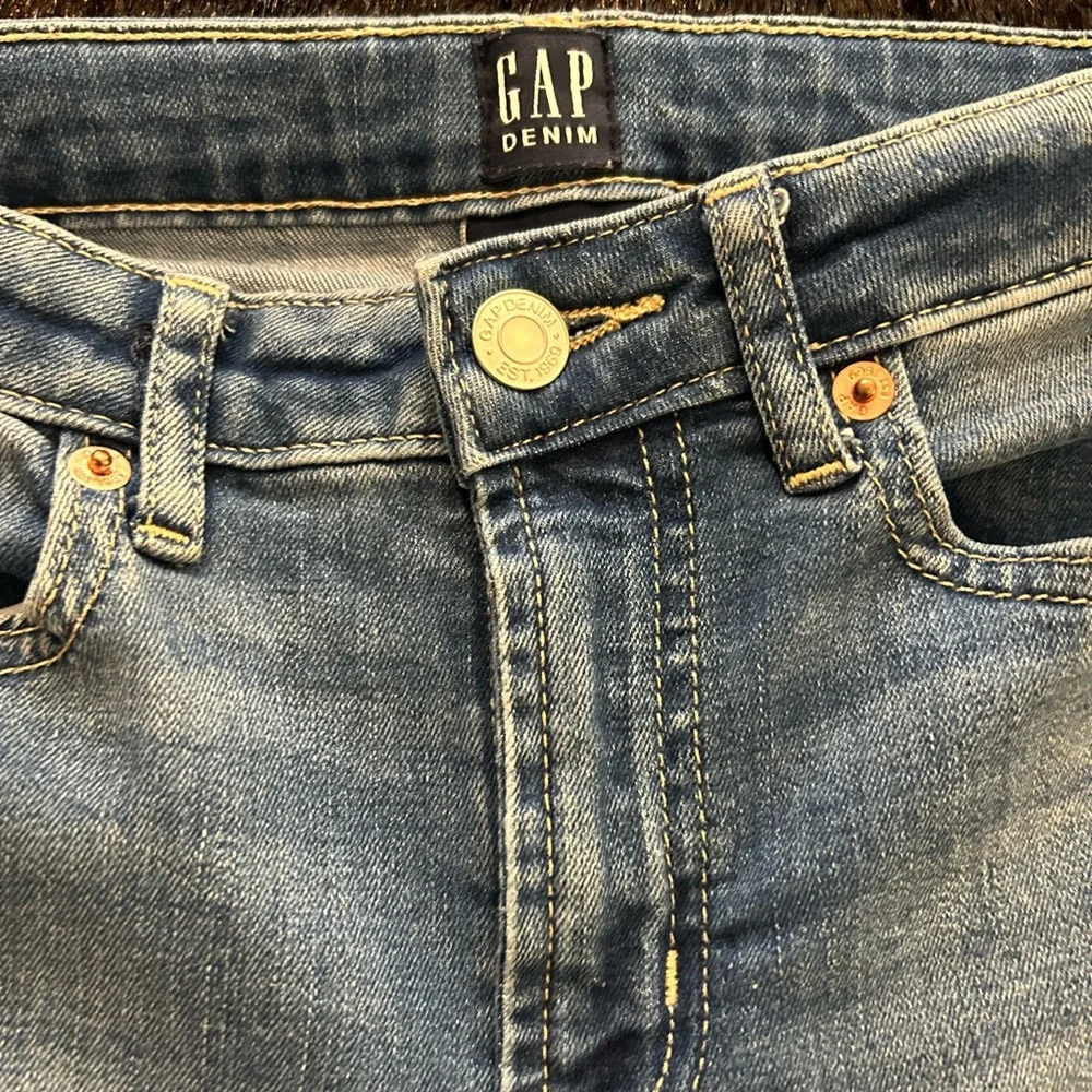 GAP Girls Size 12 ’70s Flare Jeans Raw Hem Stretch Denim